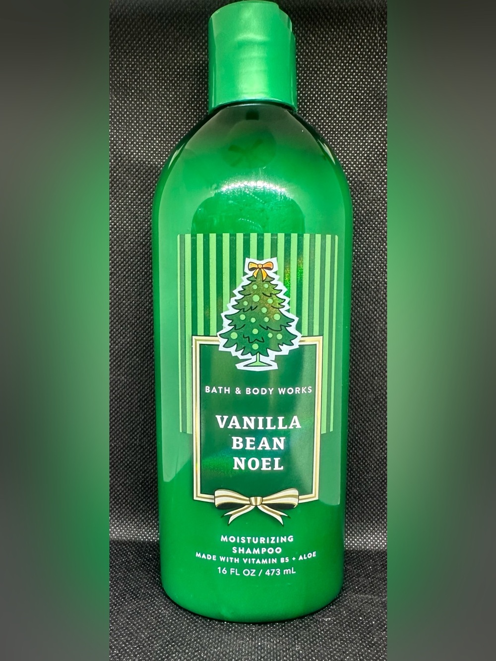 Bath & Body Works Vanilla Bean Noel Moisturizing Shampoo